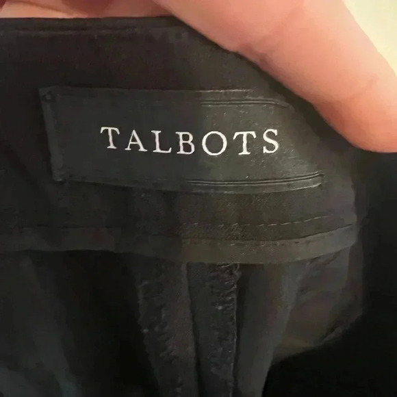Talbots Chatham Ankle Black Dress Pants with side zipper Size 10P EUC - Picture 4 of 6